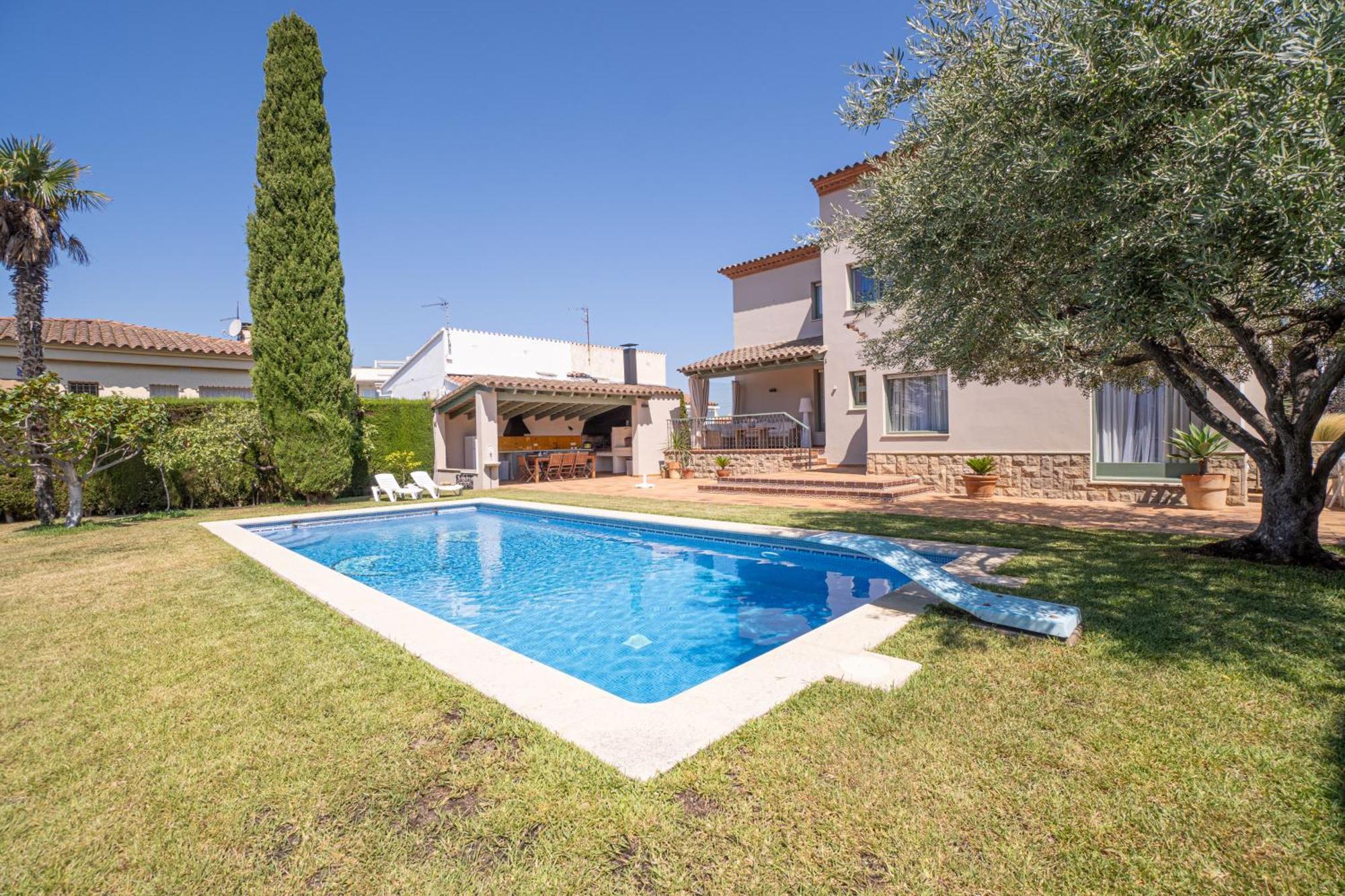 Villa Casa Lujuria Rosas Exterior foto
